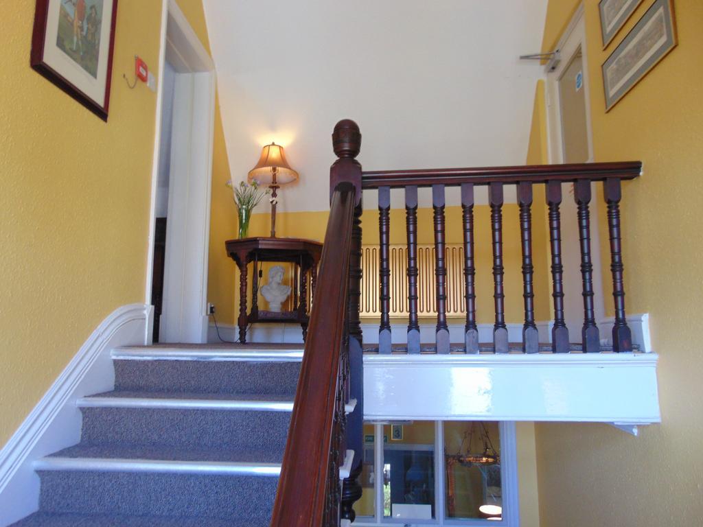 Holywell House Bed & Breakfast Loughborough Exterior photo