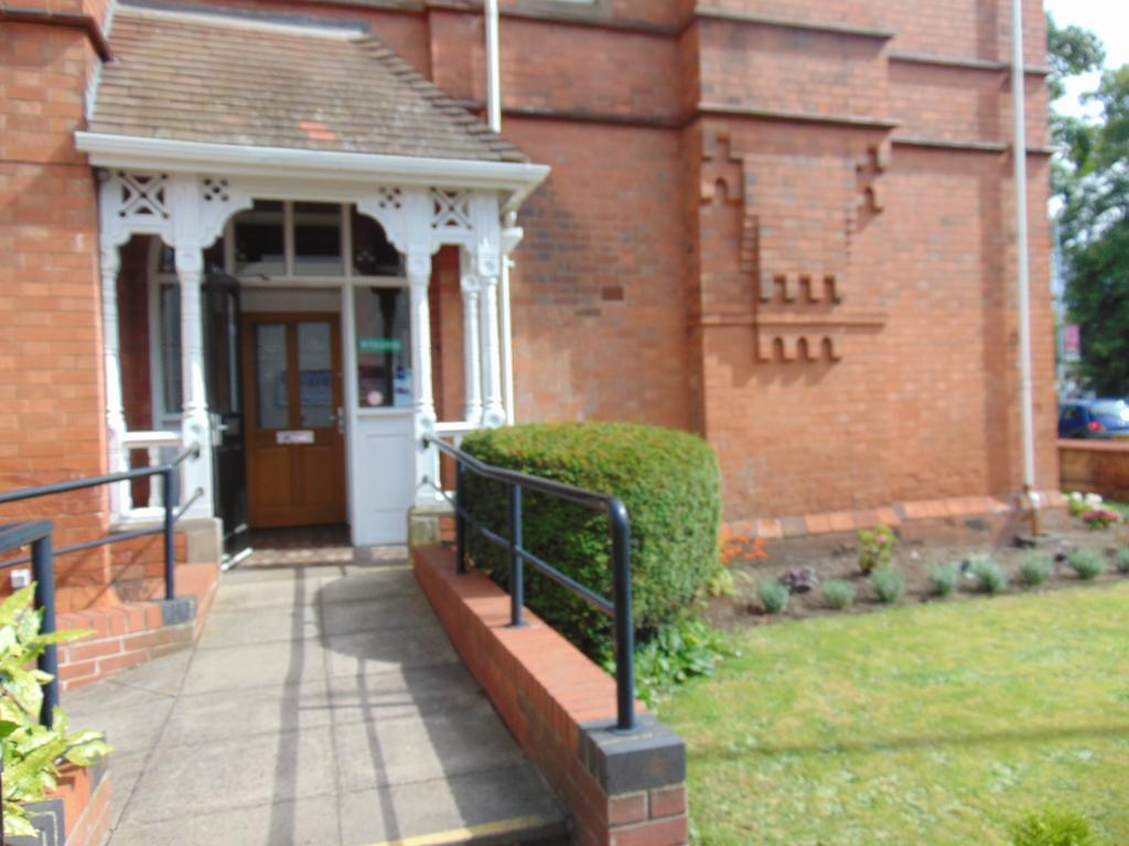 Holywell House Bed & Breakfast Loughborough Exterior photo