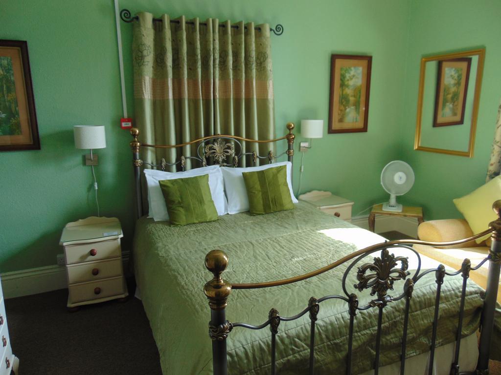 Holywell House Bed & Breakfast Loughborough Exterior photo